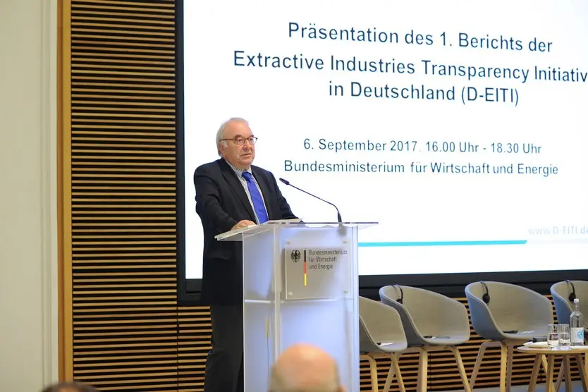 20170906 erster bericht rohstofftransparenz